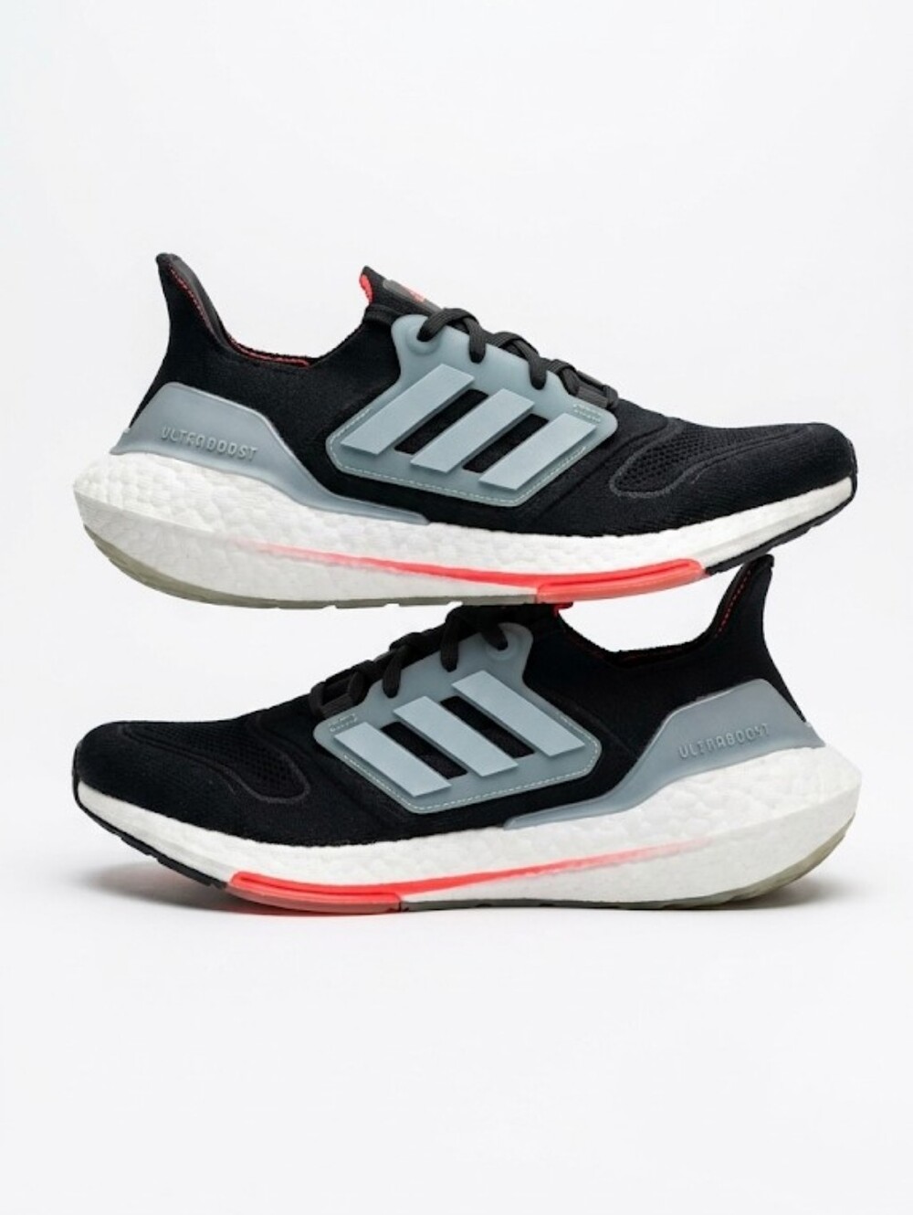 Adidas Ultra Boost 21 Black & Grey Solar Red - Size 10.5